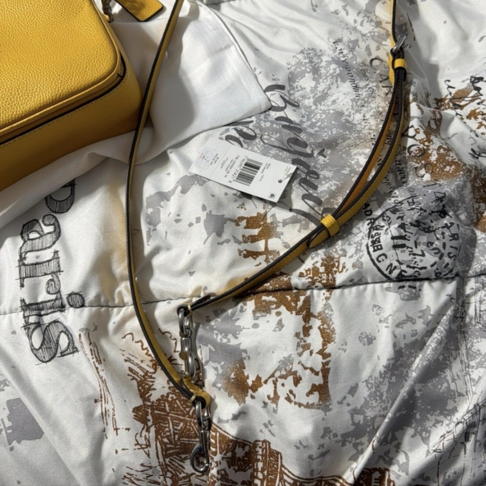 Coach Cassie 19 Vibrant Yellow Crossbody Bag - Picture 10 of 14